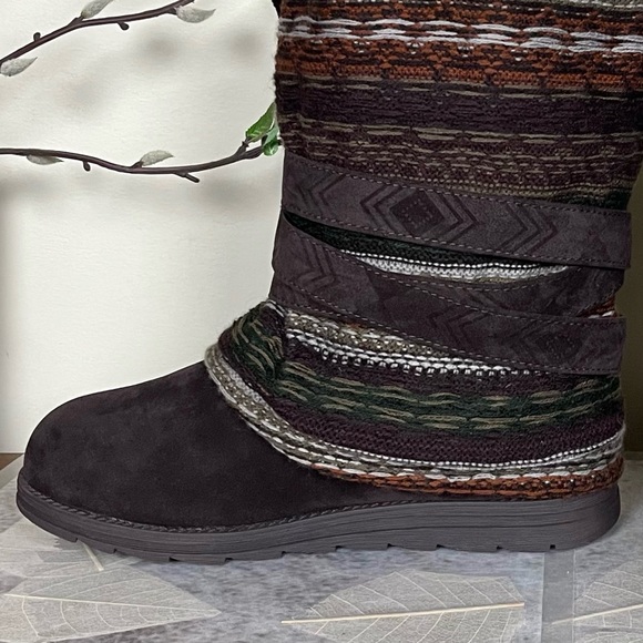 MUK LUKS® Nikki 3-in-1 Belted Sweater Wrap Water Resistant Faux Suede Boots - Picture 14 of 16